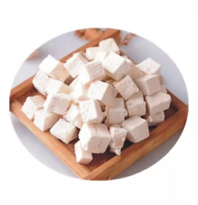 สารสกัดจาก Poria Cocos 10% Polysaccharides ผงสีเหลืองน้ำตาลละเอียดสำหรับอาหารเพื่อสุขภาพและการดูแลสุขภาพ